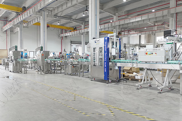 自動(dòng)套標(biāo)機(jī)